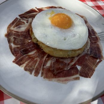 Bruma - Serrano ham and eggs - Wineries Near Me - Ensenada, BCN