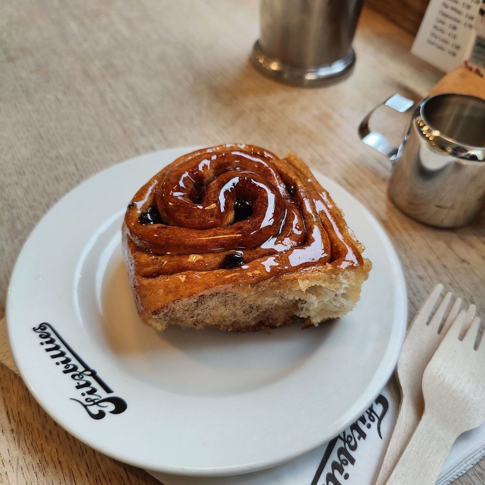 Fitzbillies - Chelsea cake - Patisserie/Cake Shop Near Me - Cambridge, CAM Fitzbillies - Chelsea cake - Patisserie/Cake Shop Near Me - Cambridge, CAM