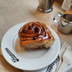 Fitzbillies - Chelsea cake