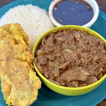 Benny's Cuban Café - Ropa Vieja - Cuban Near Me - Ridgewood, New York