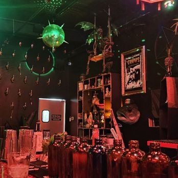 Hell Or High Water Tiki - Bar decor - Tiki Bars Near Me - Denver, Colorado Hell Or High Water Tiki - Bar decor - Tiki Bars Near Me - Denver, Colorado