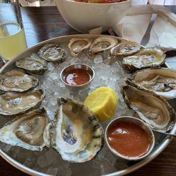 Fuller's Raw Bar - Oysters on the half shell - Seafood Near Me - Hampton, Virginia Fuller's Raw Bar - Oysters on the half shell - Seafood Near Me - Hampton, Virginia