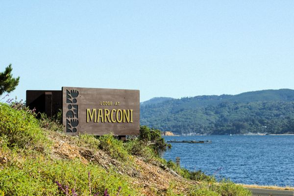 Lodge at Marconi by null