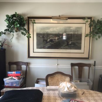 Corner Crossing - a dining room with a table and chairs - Sports Bars Near Me - Lake Villa, Illinois Corner Crossing - a dining room with a table and chairs - Sports Bars Near Me - Lake Villa, Illinois
