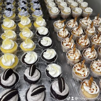 Holy Sweets NYC - Variety of Flavors - Custom Cakes Near Me Holy Sweets NYC - Variety of Flavors - Custom Cakes Near Me