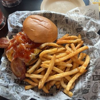 Boulder Tap House - Brown sugar bacon cheeseburger - Sports Bars Near Me - Ankeny, Iowa
