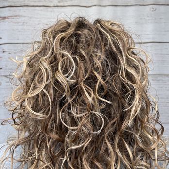 Salon Mimosa - Highlights my curls - Hair Salons Near Me - Scarborough, Maine Salon Mimosa - Highlights my curls - Hair Salons Near Me - Scarborough, Maine