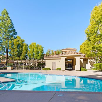 Lamy Tung - Moon Realty - Community of Villa del Lago in Chino Hills - Real Estate Agents Near Me - Pasadena, California Lamy Tung - Moon Realty - Community of Villa del Lago in Chino Hills - Real Estate Agents Near Me - Pasadena, California
