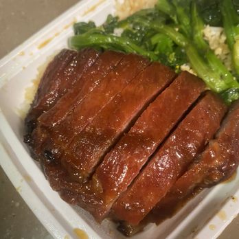 Corner 28 - The Roast - Roast pork - Chinese Near Me - Brooklyn, New York