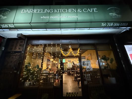 Darjeeling Kitchen & Café by null