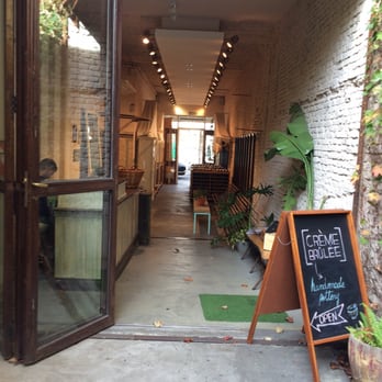 Patio de Vinos - Wine Bars Near Me - Buenos Aires, C