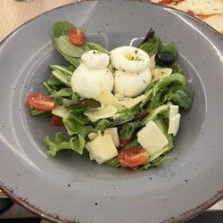 Pizza Di Roma - Burrata