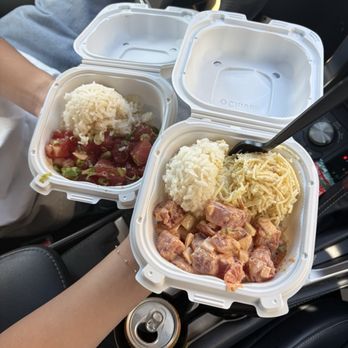 It's Raw Poke Shop - Spicy ahi and kimchi ahi poke bowl - Poke Near Me - San Diego, California