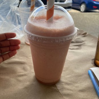 Cajun Boil - Strawberry mango smoothie - Cajun/Creole Near Me - Miami, Florida Cajun Boil - Strawberry mango smoothie - Cajun/Creole Near Me - Miami, Florida