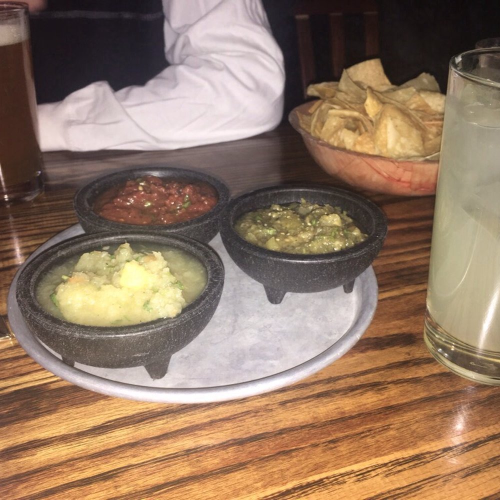 BONEZ - Trio of sala's good start with chips and margaritas - Cocktail Bars Near Me - Crested Butte, Colorado