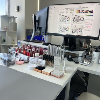 Colorbrity - Color analysis - Personal Shopping Near Me - Los Angeles, California