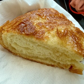 Au Kouing-Amann - Bakeries Near Me - Montreal, Quebec Au Kouing-Amann - Bakeries Near Me - Montreal, Quebec