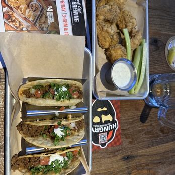 Twin Peaks - Crispy tacos and lemon pepper wings - Sports Bars Near Me - Schererville, Indiana Twin Peaks - Crispy tacos and lemon pepper wings - Sports Bars Near Me - Schererville, Indiana