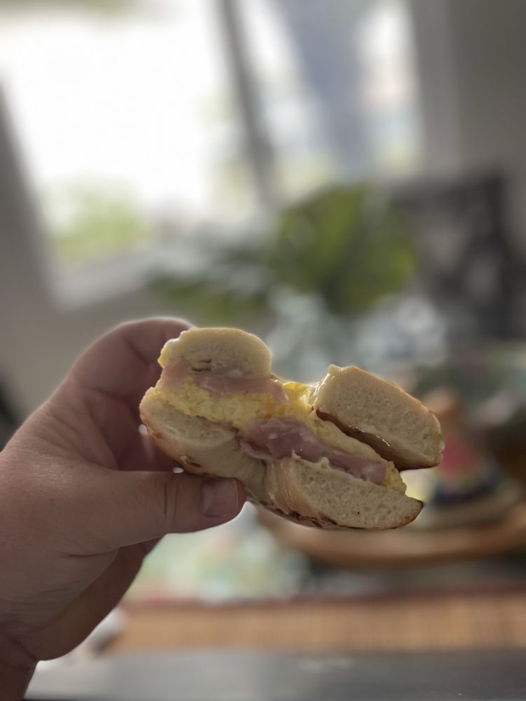 THE BAGEL FACTORY Updated September 2024 69 Photos & 135 Reviews