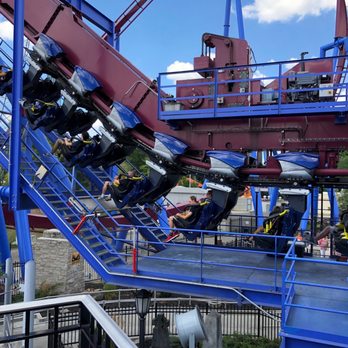 Banshee - Amusement Parks Near Me - Kings Mills, Ohio