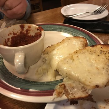 Giovanni's - Pizza Near Me - Mammoth Lakes, California