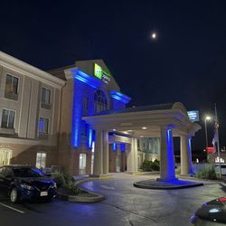 Holiday Inn Express & Suites Chambersburg