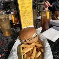 Peanut Barrel - Sals Memorial shroom Burger with fries