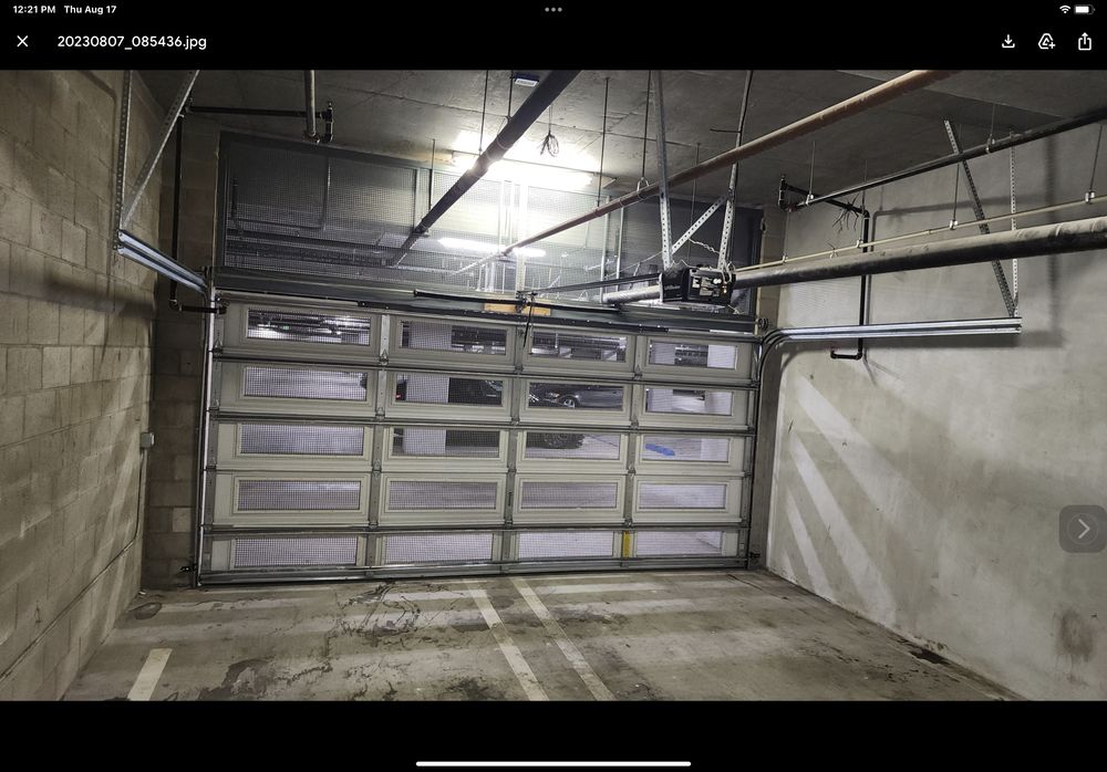 Local Garage Door & Gate - Garage Door Contractor in Santa Clarita, CA