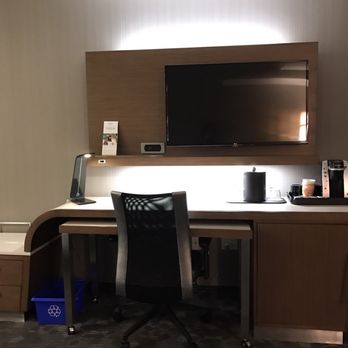 Courtyard by Marriott Calgary South - Hotels Near Me - Calgary, Alberta Courtyard by Marriott Calgary South - Hotels Near Me - Calgary, Alberta