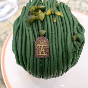 Angelina - Pistachio Mont Blanc - Breakfast & Brunch Near Me - Paris, 75