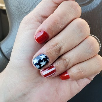 Cosmoholic Salon - Hair Salons Near Me - Phoenix, Arizona