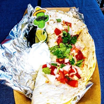 Wacky Tacky Taco's - Chicken quesadilla - Food Trucks Near Me - Sevierville, Tennessee