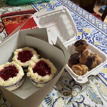 Indulgence Bakery & Cafe - Bakeries Near Me - Las Cruces, New Mexico Indulgence Bakery & Cafe - Bakeries Near Me - Las Cruces, New Mexico