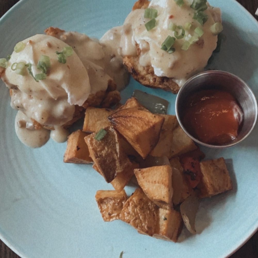 CIRCA at Navy Yard - Southern chicken Benedict - American Near Me - Washington, DC, District of Columbia CIRCA at Navy Yard - Southern chicken Benedict - American Near Me - Washington, DC, District of Columbia