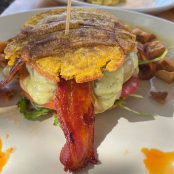 Bistrology - The plantains burger - Breakfast & Brunch Near Me - Miramar Beach, Florida