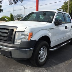 Carbank Auto Sales - 2011 Ford F-150 Crew Cab 4x4 5.0L. Low miles. Call now 305 603 9297