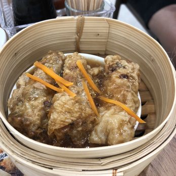Tim Ho Wan - Bean curd roll - Dim Sum Near Me - Honolulu, Hawaii Tim Ho Wan - Bean curd roll - Dim Sum Near Me - Honolulu, Hawaii