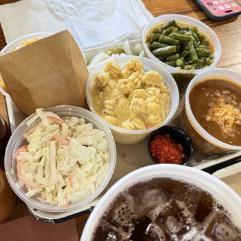 Burnt Bean- Seguin - Sale, Mac n cheese, southern green beans, cowboy beans, corn pudding - Barbeque Near Me - Seguin, Texas