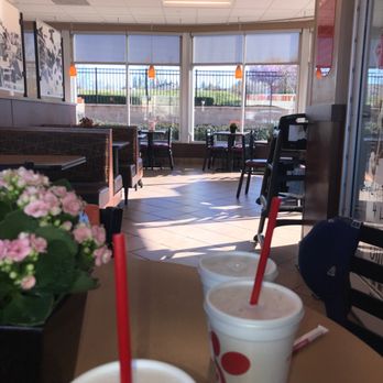 Chick-fil-A - Fast Food Near Me - Folsom, California