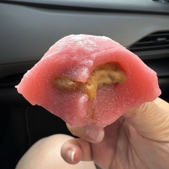 Kansai Yamato - Peanut filled - Desserts Near Me - Honolulu, Hawaii