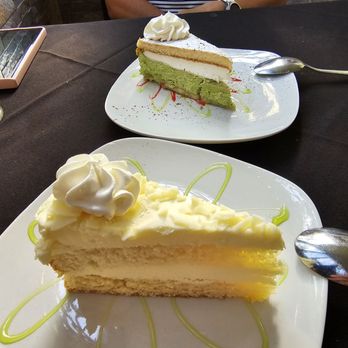 Vino E Pasta - Desserts: Lemoncello and Pistachio cake - Italian Near Me - Tampa, Florida