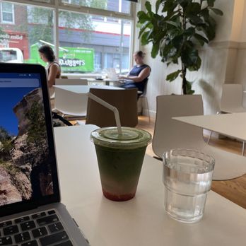 Bōm Dough - Strawberry matcha - Breakfast & Brunch Near Me - Cambridge, Massachusetts Bōm Dough - Strawberry matcha - Breakfast & Brunch Near Me - Cambridge, Massachusetts