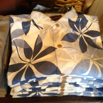 Tommy Bahama - Pretty - Men's Clothing Near Me - Vacaville, California Tommy Bahama - Pretty - Men's Clothing Near Me - Vacaville, California