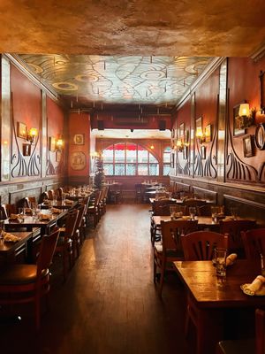 Steak Frites Bistro by null