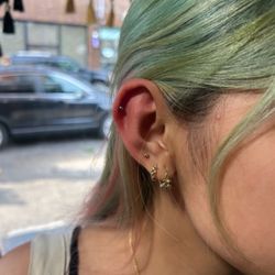 Har'd Life Ink - Helix piercing