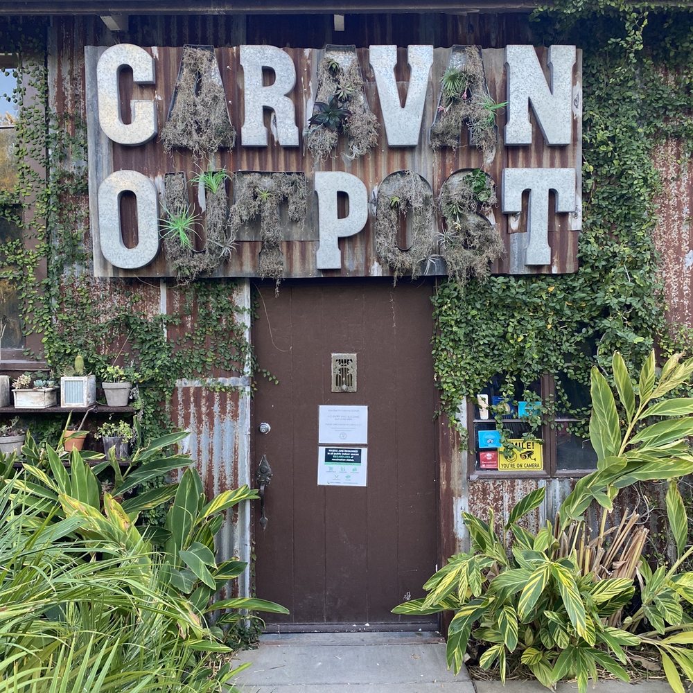 Caravan Outpost - Chic decor everywhere you look. - Hotels Near Me - Ojai, California