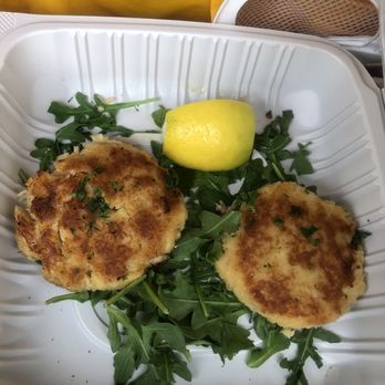 Nick's Seafood Restaurant - Crab cakes - Seafood Near Me - Pacifica, California