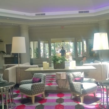 Hilton San Diego/Del Mar - Hotels Near Me - Del Mar, California