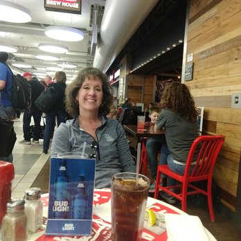 Budweiser Brew House - Spring Break! - Beer Bar Near Me - Saint Louis, Missouri Budweiser Brew House - Spring Break! - Beer Bar Near Me - Saint Louis, Missouri