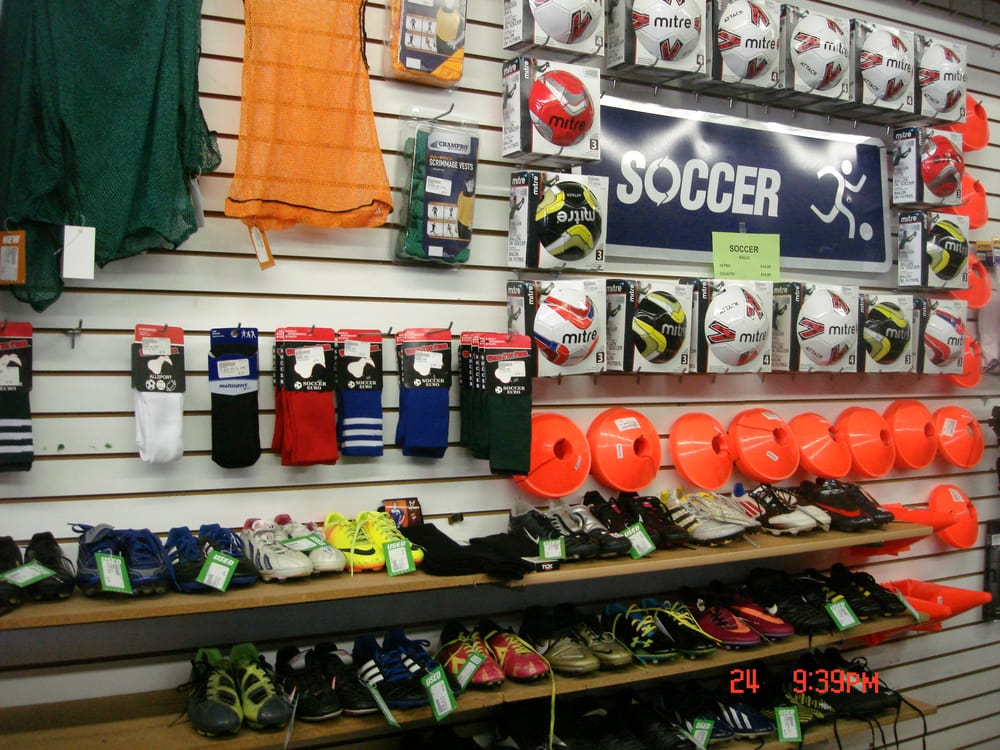 PLAY IT AGAIN SPORTS Updated October 2024 19 Photos & 22 Reviews